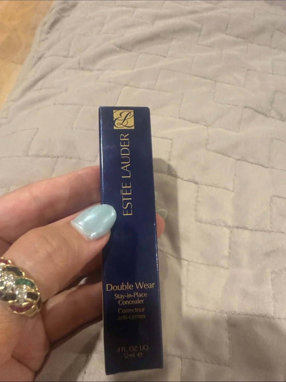 Estee Lauder Double Wear Concealer - Light Peachy Nude